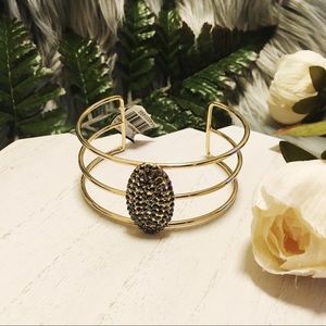 INC. Oval Cuff